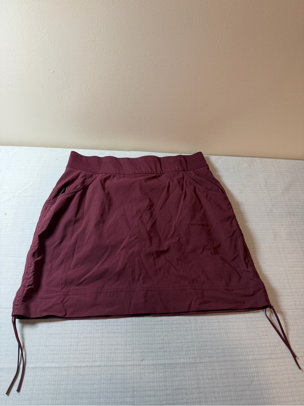 Columbia Maroon Drawstring Active Skort